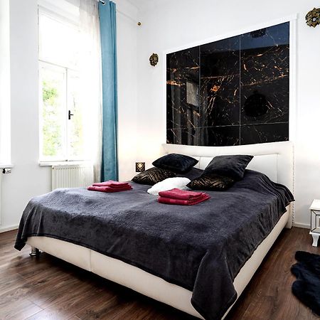 Emperors Elegance Suite Praga Exterior foto